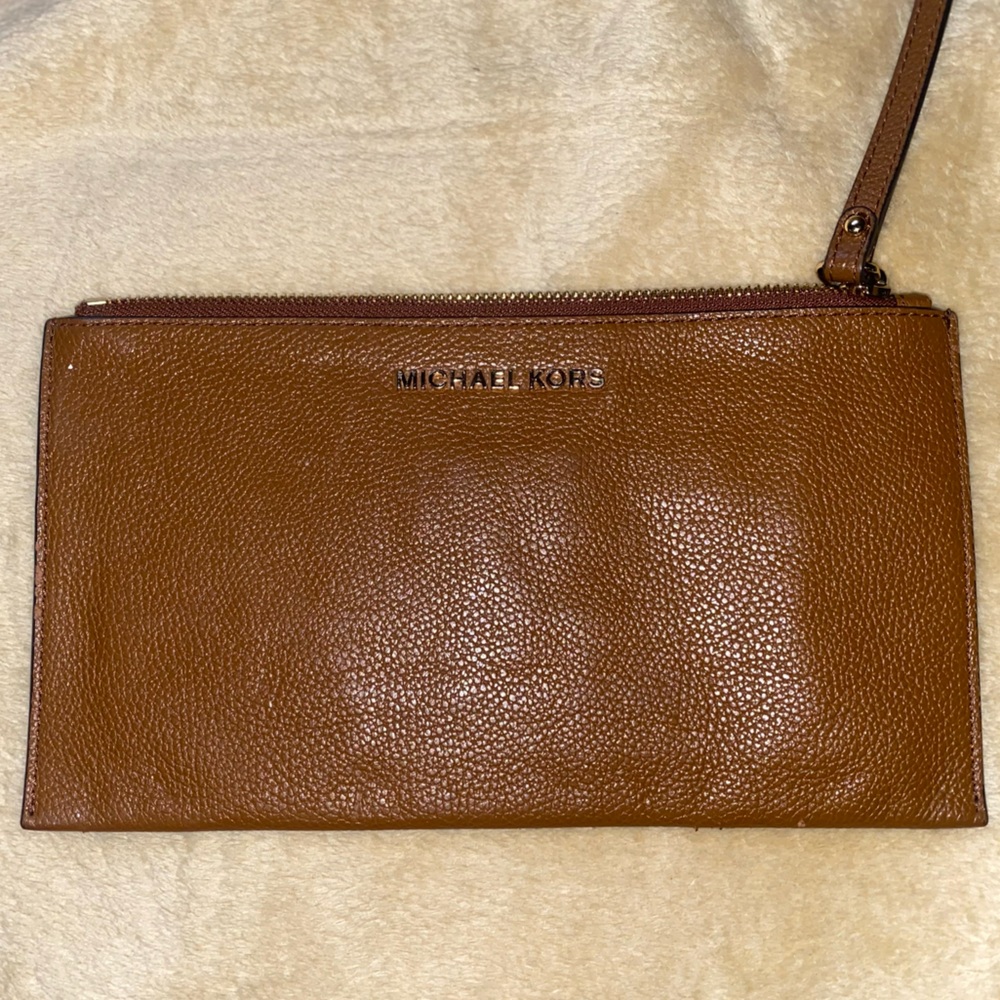 Michael Kors wristlet